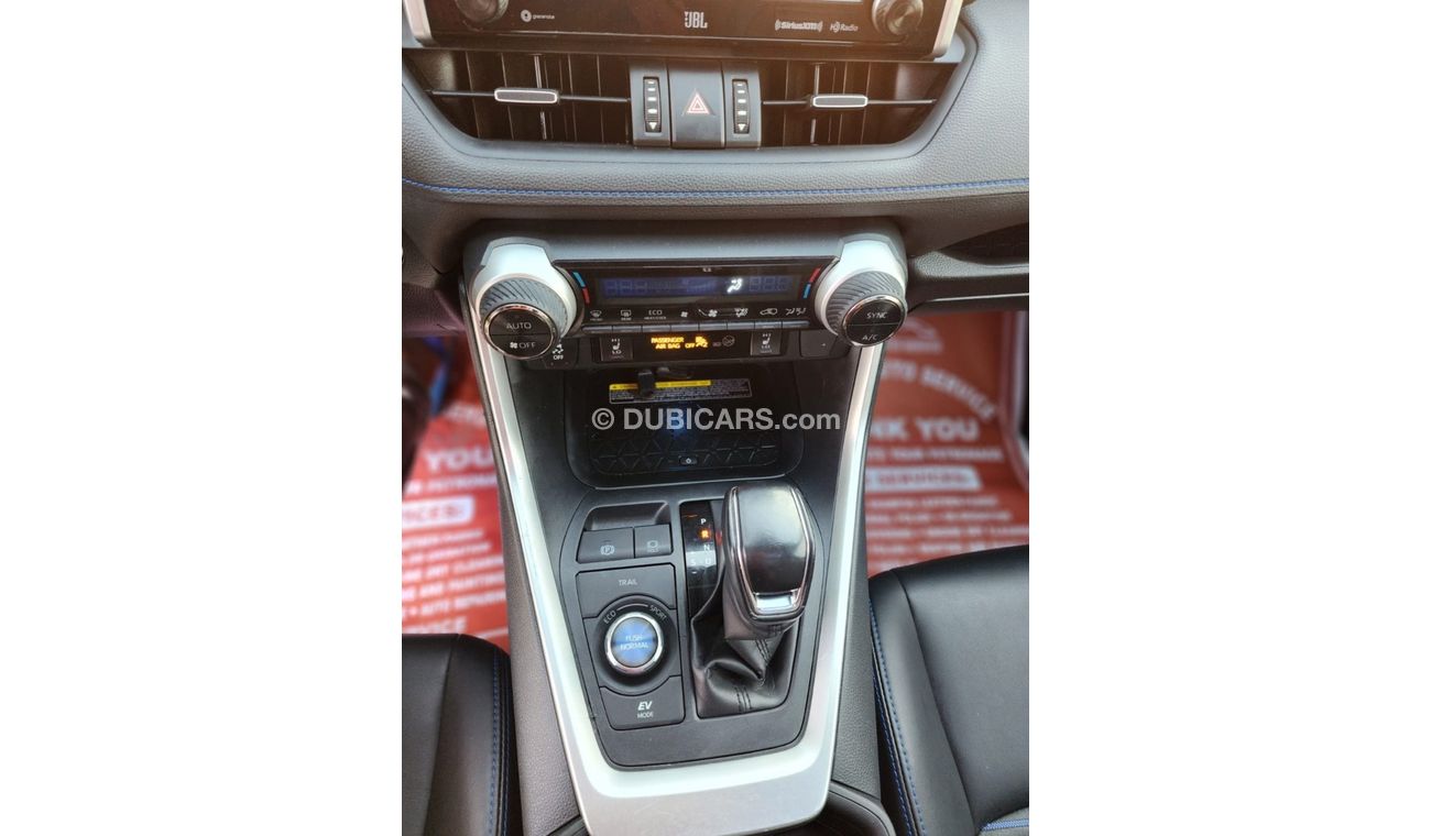 تويوتا راف ٤ TOYOTA RAV4 XLE FULL PANORAMA HYBRID 2019