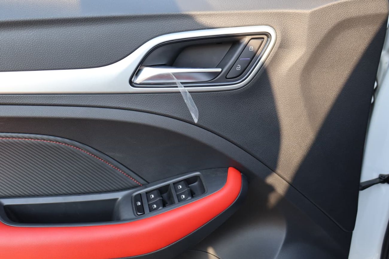 MG ZS 2022 Brand New MG ZS 1.3L Turbo Full option GCC