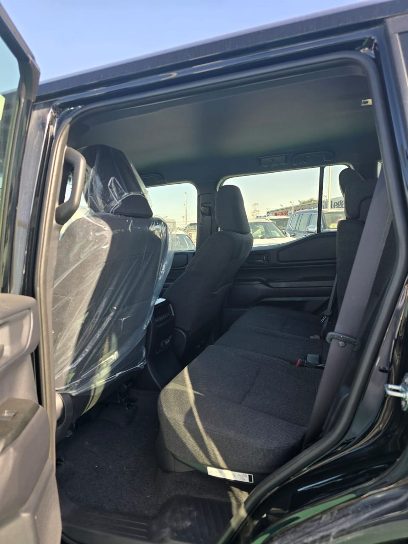 تويوتا برادو تويوتا برادو 2.4 – فئة أساسية – موديل 2026 – خليجي