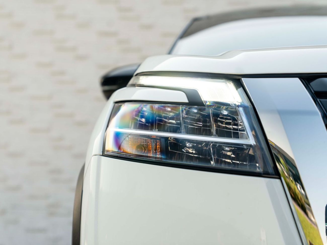 Nissan Pathfinder SL 3.5L (7 Seater)