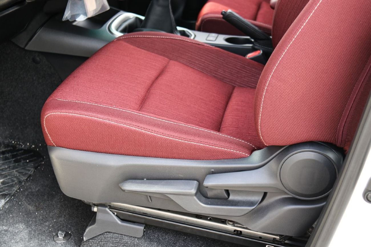 Toyota Hilux GLX 2.7L MT 2026 without push start