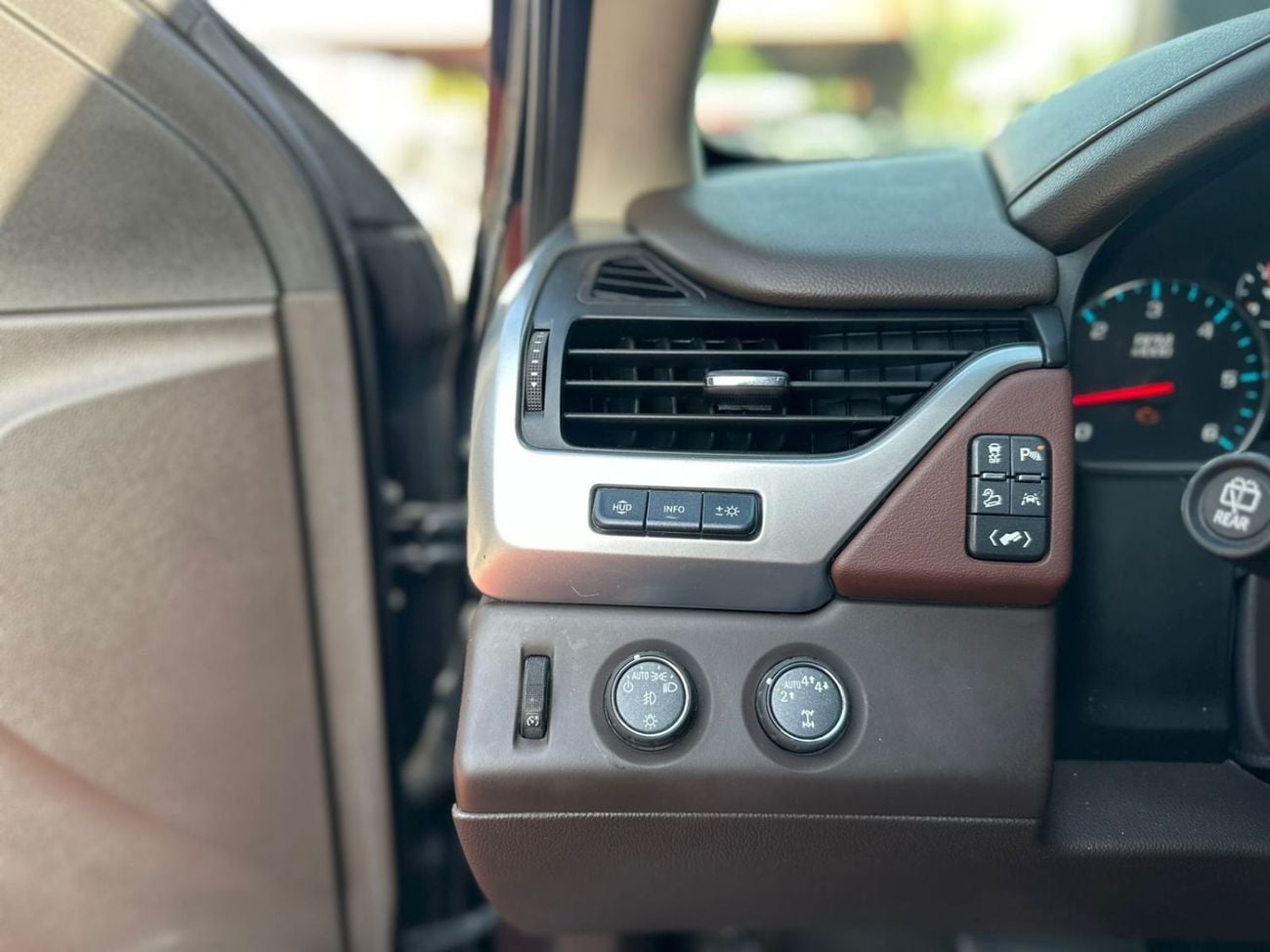 شيفروليه تاهو LT 5.3L 4WD