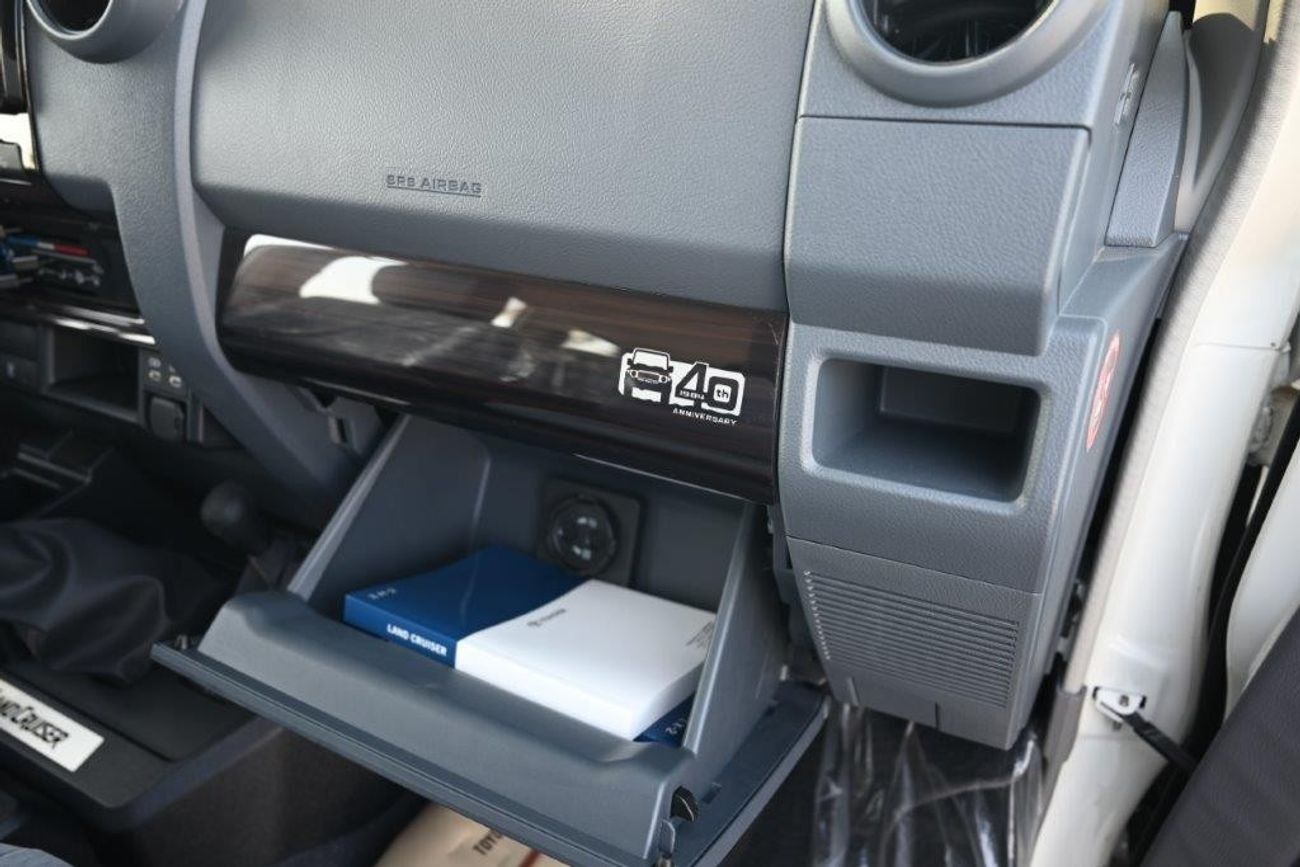 Toyota Land Cruiser 70 2025 MODEL TOYOTA LAND CRUISER 76 HARDTOP LX-G1 2.8L TURBO DIESEL 5 SEAT MANUAL TRANSMISSION