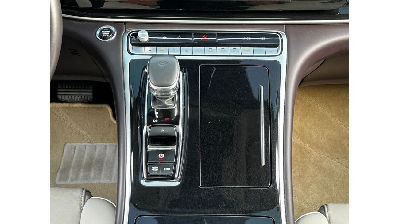 GAC GN8 GAC GN8 2023 GCC 7-SEATER VAN // UNER WARRANTY // ORGINAL PAINT // 2KEYS