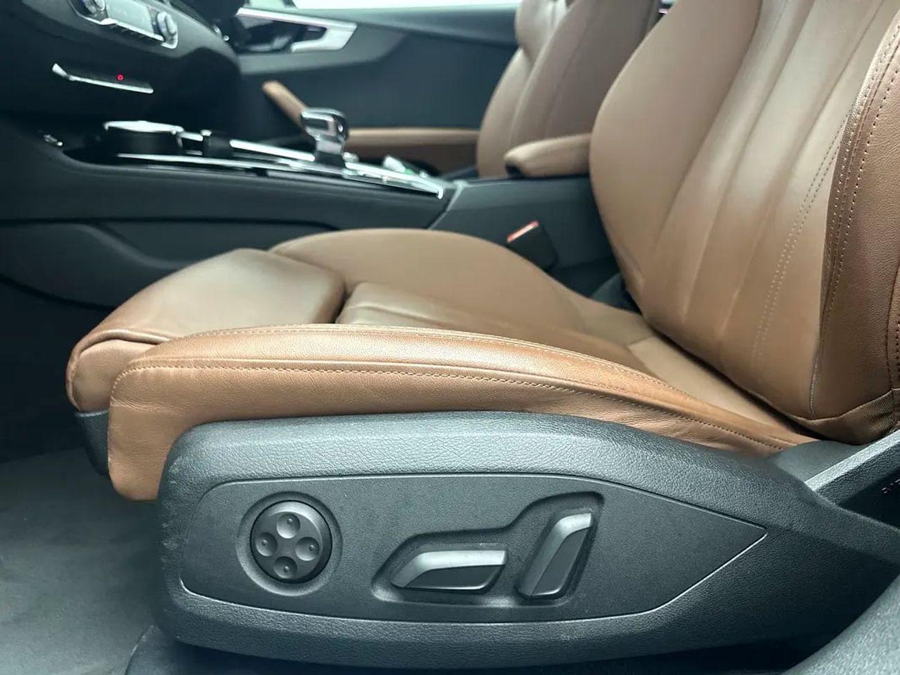 Audi A5 40 TFSI Advanced 2.0L (187 HP) Sportback Advanced 40 TFSI 190hp (Ref# 99428) EXCLUSIVE RAMADAN OFFER