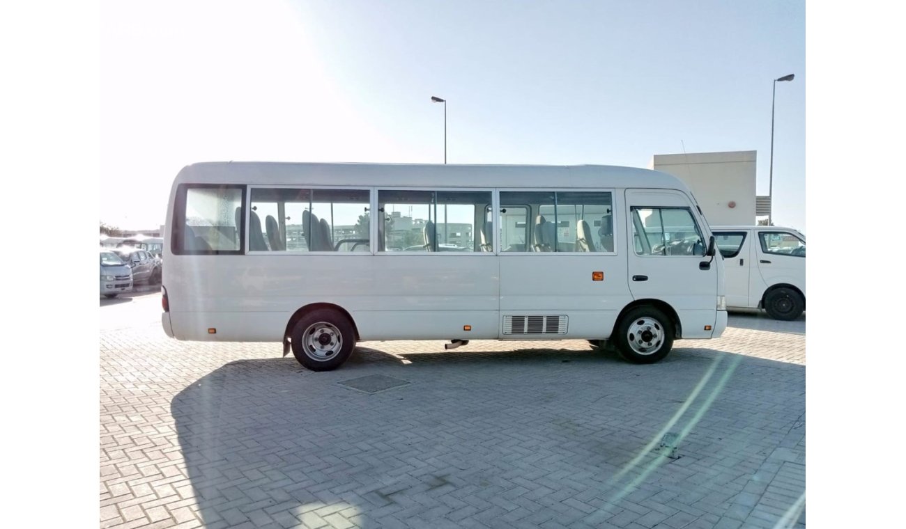 Toyota Coaster TOYOTA COASTER RIGHT HAND DRIVE (PM961)