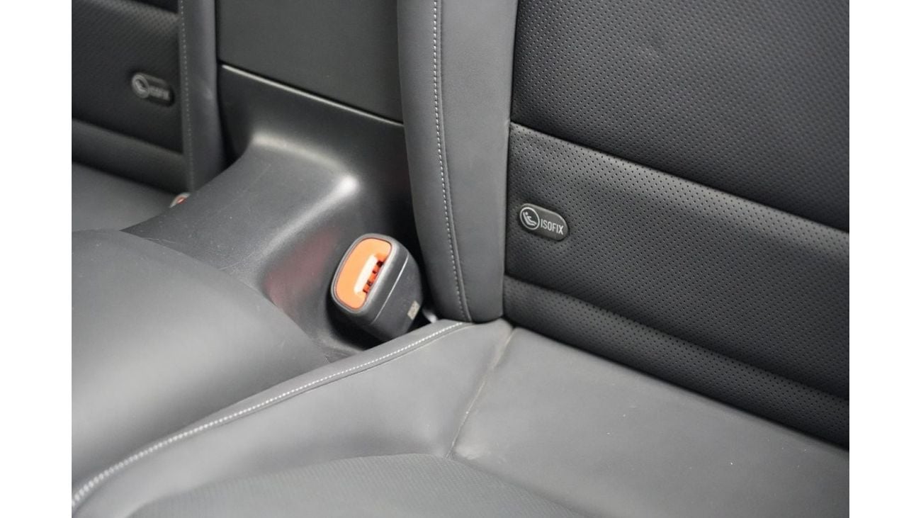 Mercedes-Benz SL 55 AMG Mercedes-Benz SL 55 | 2022 GCC 11k KM | AMG Package | 360-View