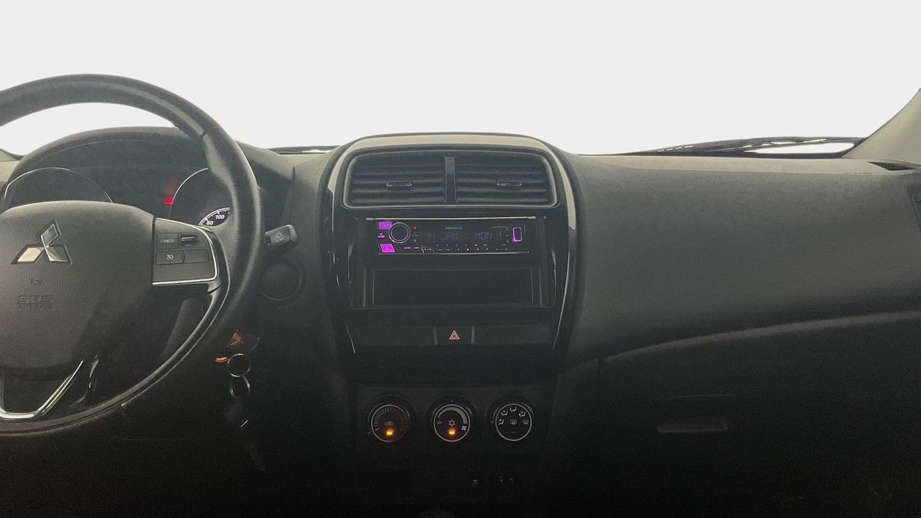 Mitsubishi ASX 2.0 CVT 2WD BASIC | Guaranteed Warranty | 0 Down Payment