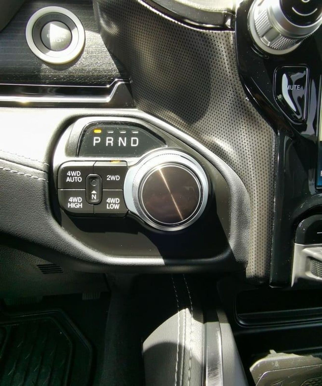 RAM 1500 DODGE RAM LIMITED- 2022- BLACK