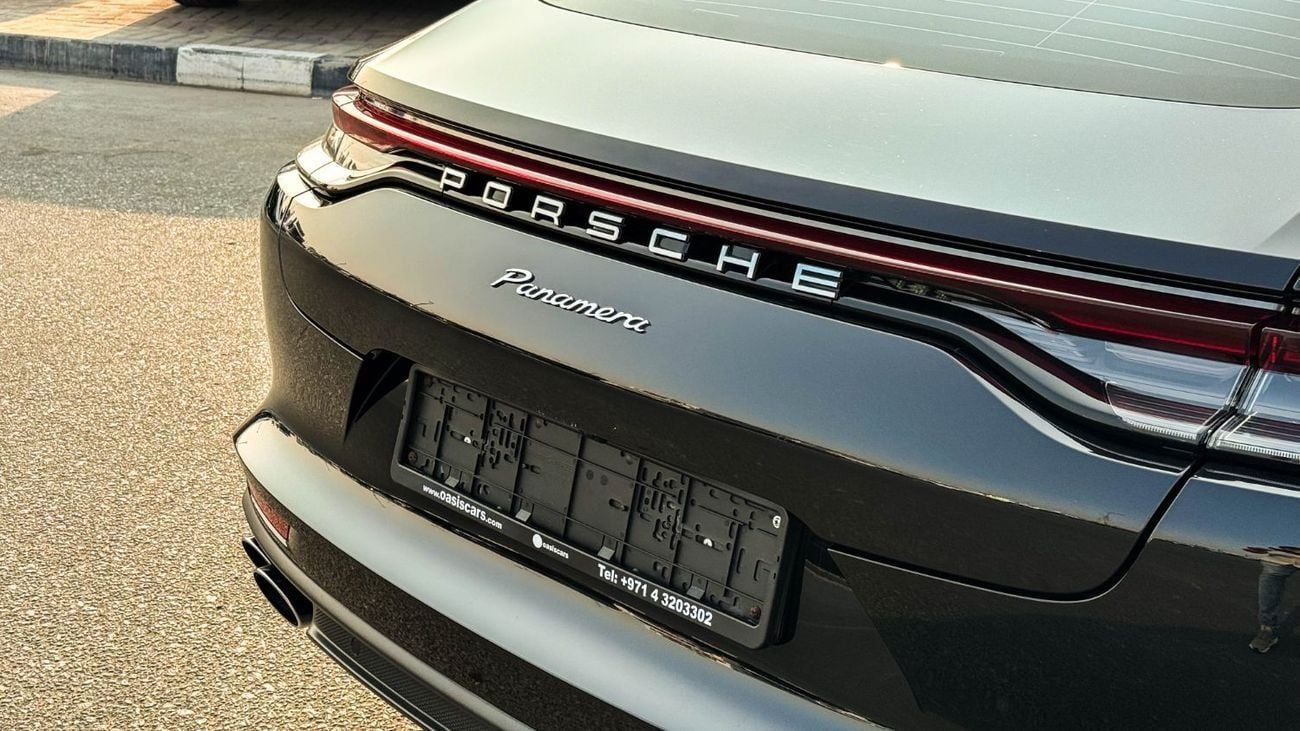 Porsche Panamera Std 3.0L (443 HP) 2022 Full Service History GCC 2.9L V6