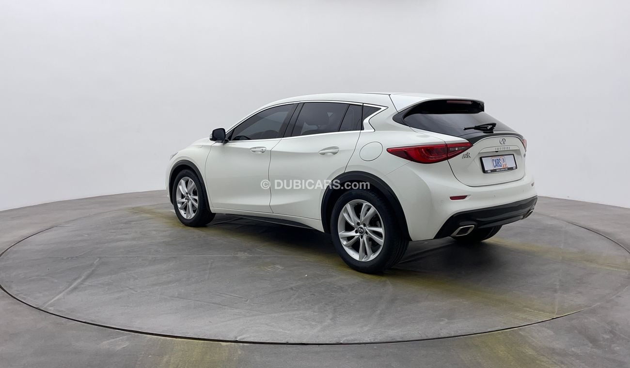 Infiniti Q30 Luxe 1600