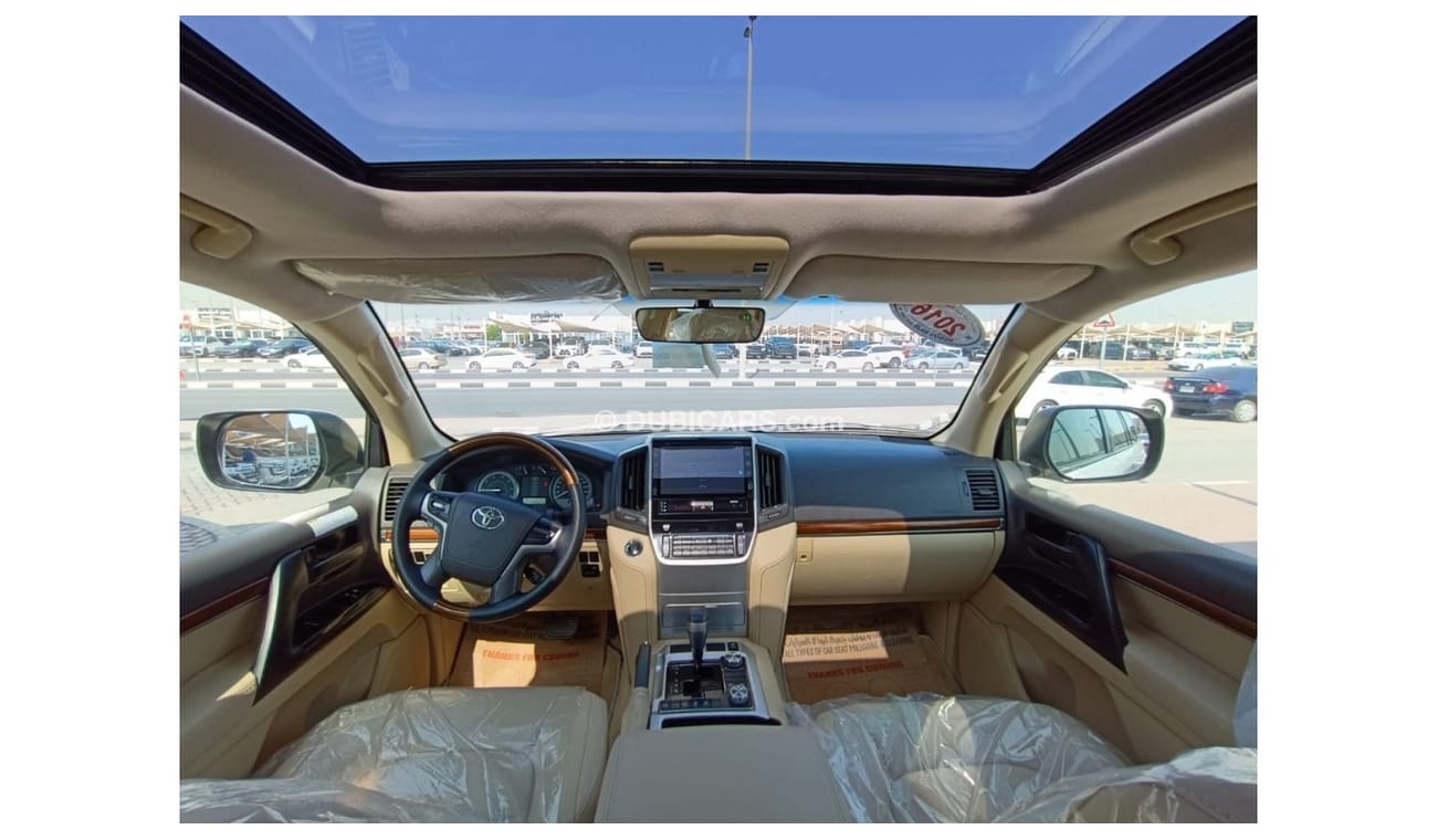 Toyota Land Cruiser GXR The car is very good, in perfect condition, looks clean from the inside and outside without any