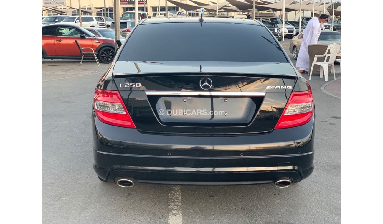 Mercedes-Benz C 300 Mercedes benz C300 model 2008 Japan  car prefect condition full option low mile