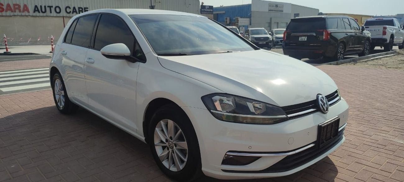 Volkswagen Golf S 1.2L