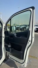 Toyota Hiace TOYOTA HIACE 2.8 DIESEL DX MANUAL TRANSMISSION