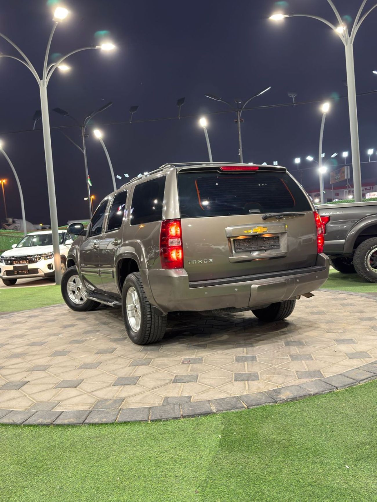 شيفروليه تاهو Z71 5.3L