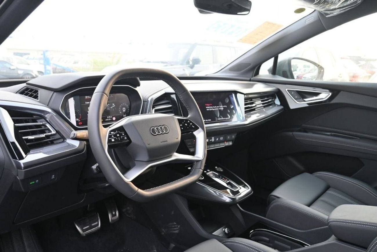 أودي اي ترون Audi Q4 High 40 E-Tron Color Grey Model 2024