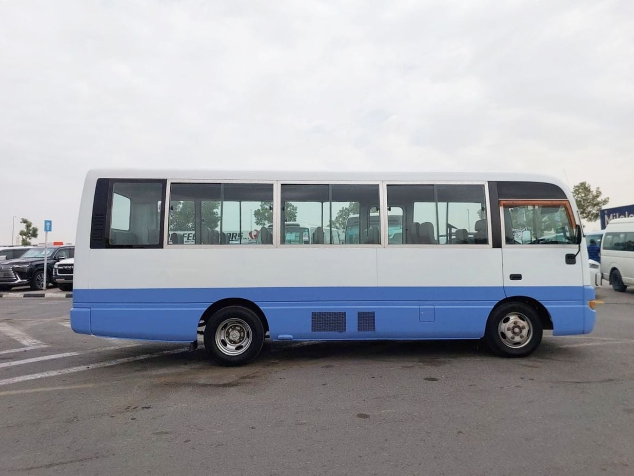 نيسان سيفيليان (RAMADAN OFFER) NISSAN CIVILIAN BUS RHD 2003 MODEL 4.2 L DIESEL AUTOMATIC(PM20032)