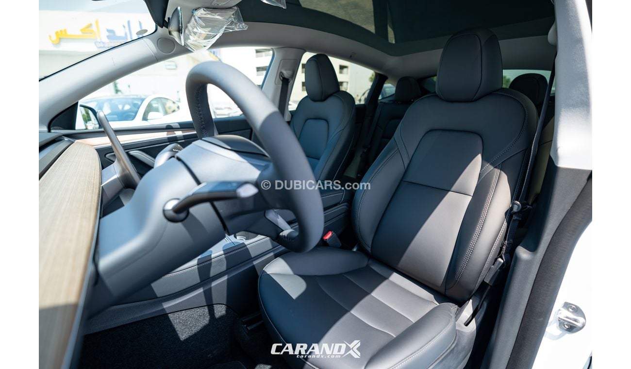 Tesla Model Y White 2023