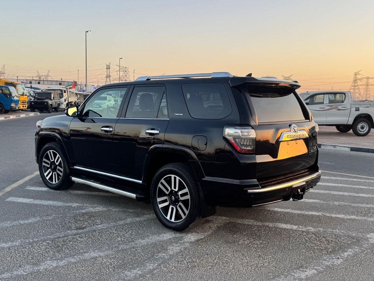تويوتا فور رنر Toyota 4runer limited edition fully full sunroof 7seat 4wheel drive