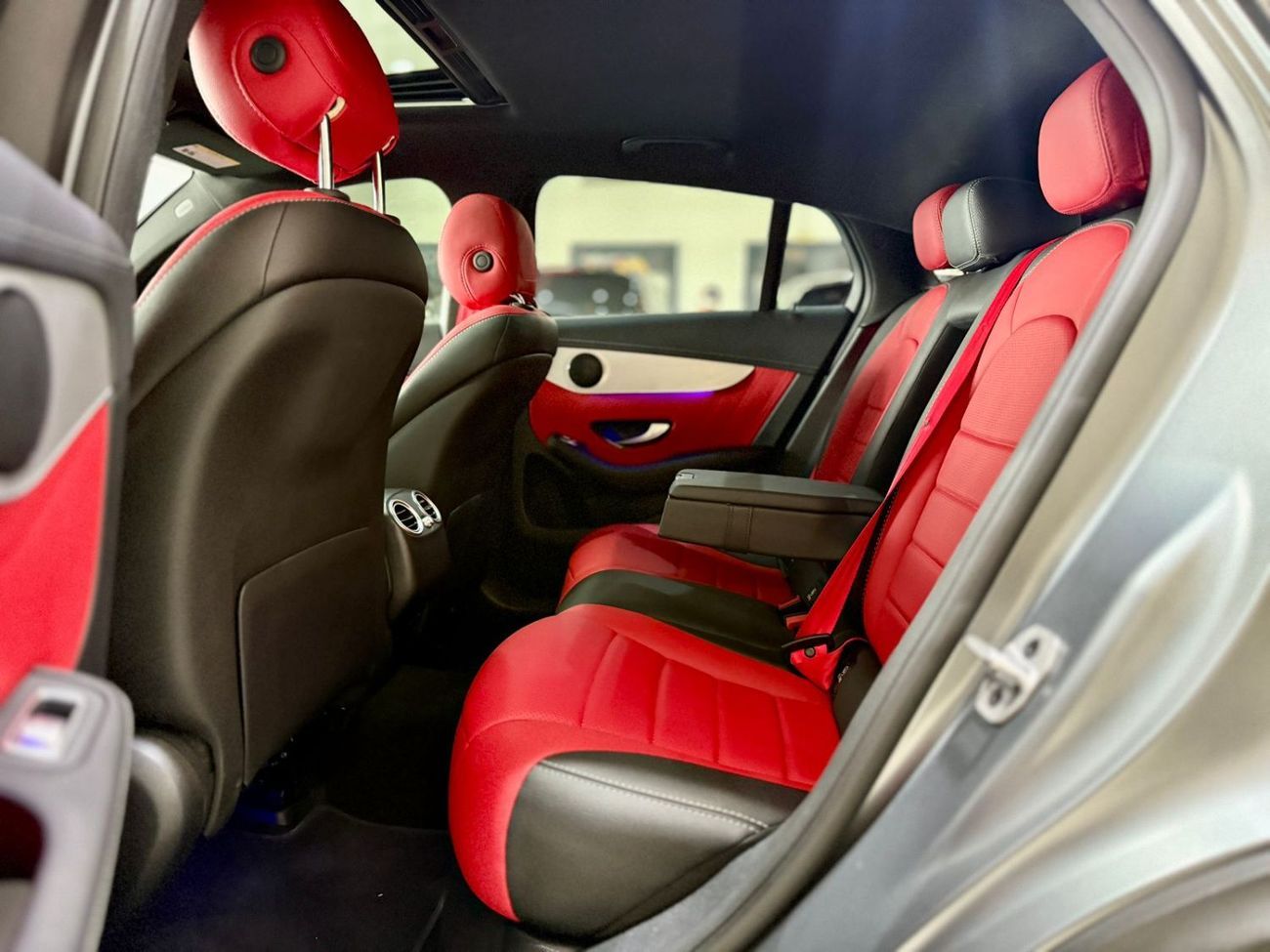 مرسيدس بنز GLC كوبيه 300 4MATIC