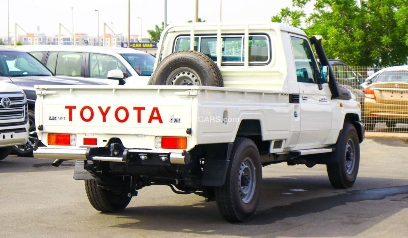 Toyota Land Cruiser Pick Up SC 2022 | LC PICKUP 79 SERIES S/C 4.5L V8 M/T 4WD DSL PICKUP WITH POWER WINDOWS EXPORT ONLY