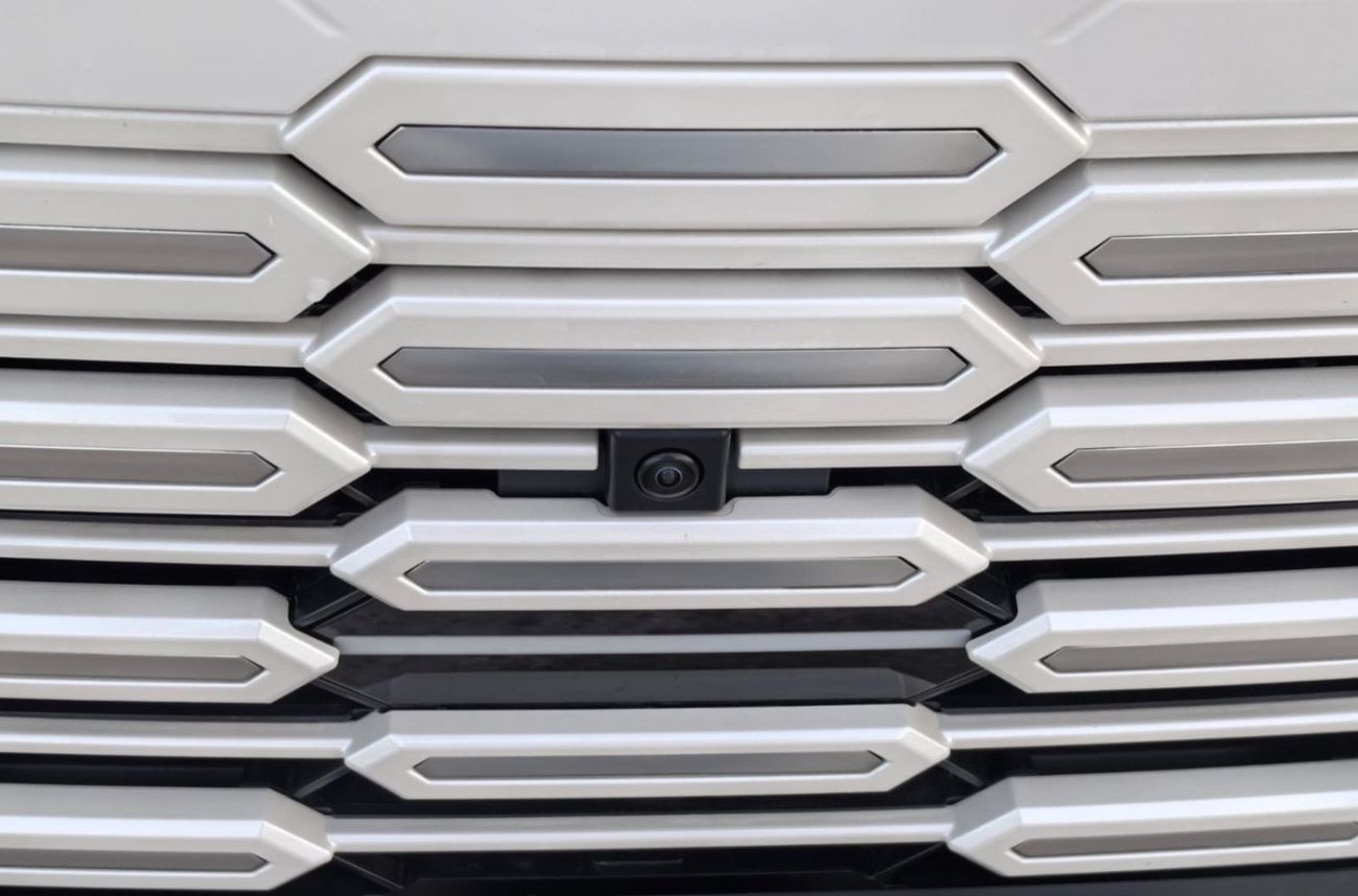 Lexus LM 350h 2025 LEXUS LM350h 2.5L HYBRID FULL OPTION