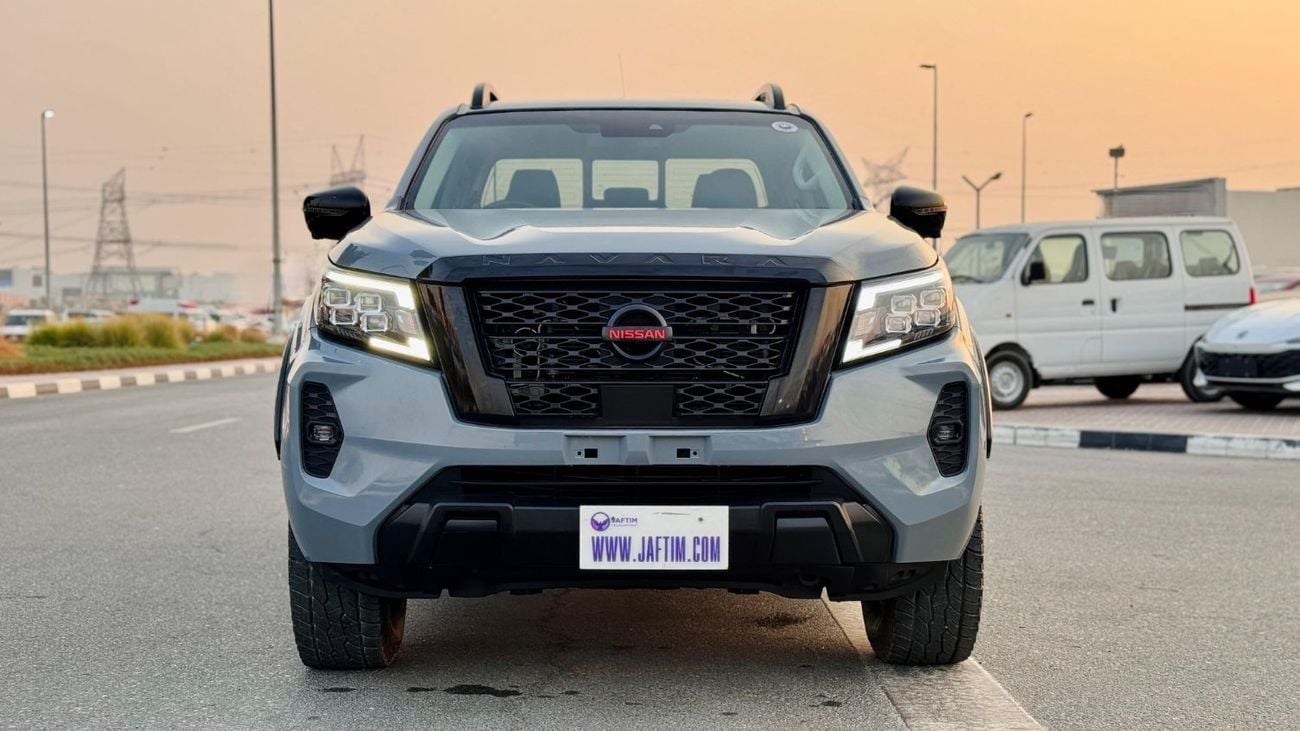 نيسان نافارا -