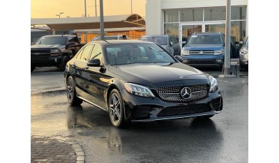 Mercedes-Benz C 300 AMG Pack Mercedes C300_American_2019_Excellent_Condition _Full option
