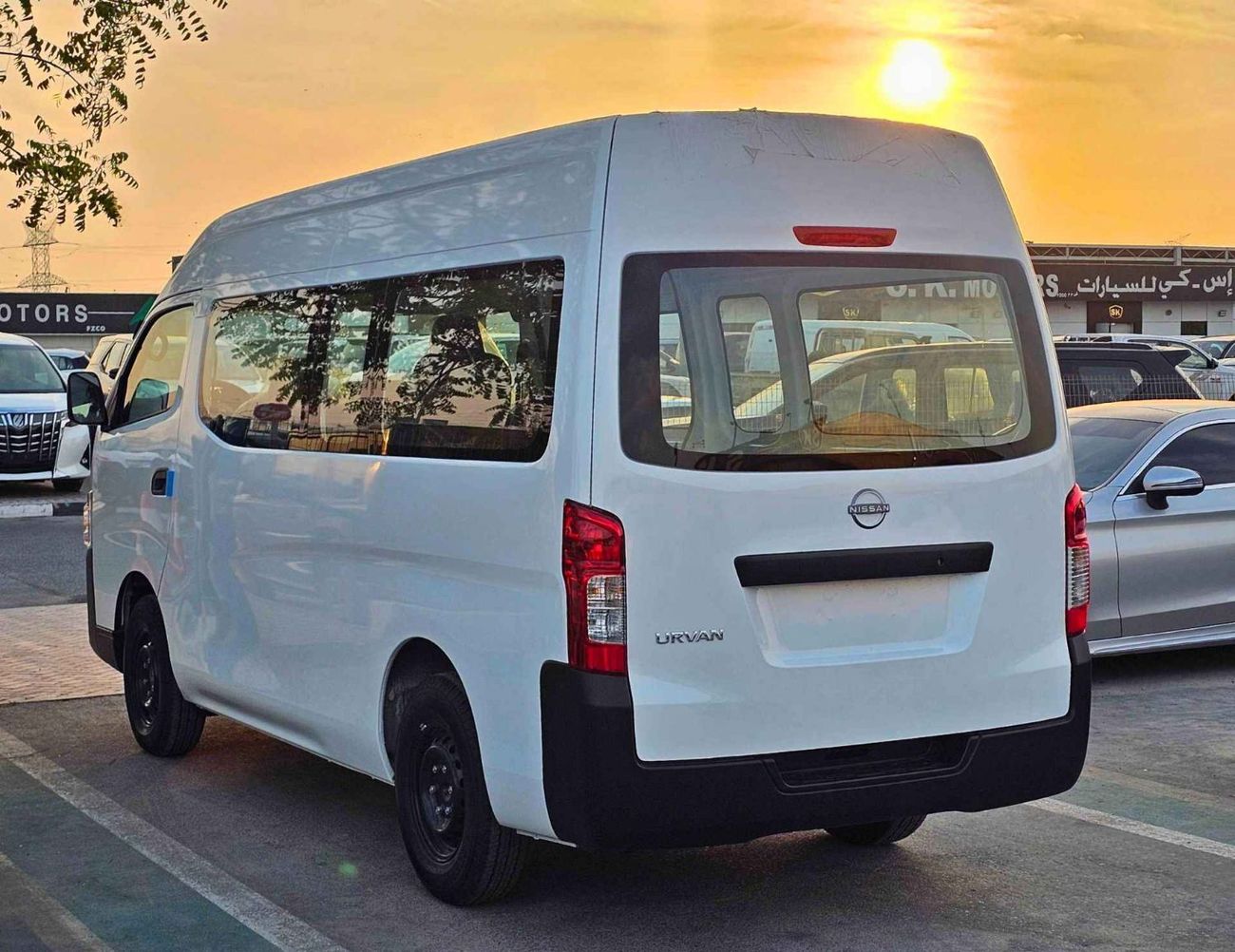 نيسان أورفان HIGHROOF PANEL VAN / 2.5L V4 PETROL M/T (CODE#NHURPP)