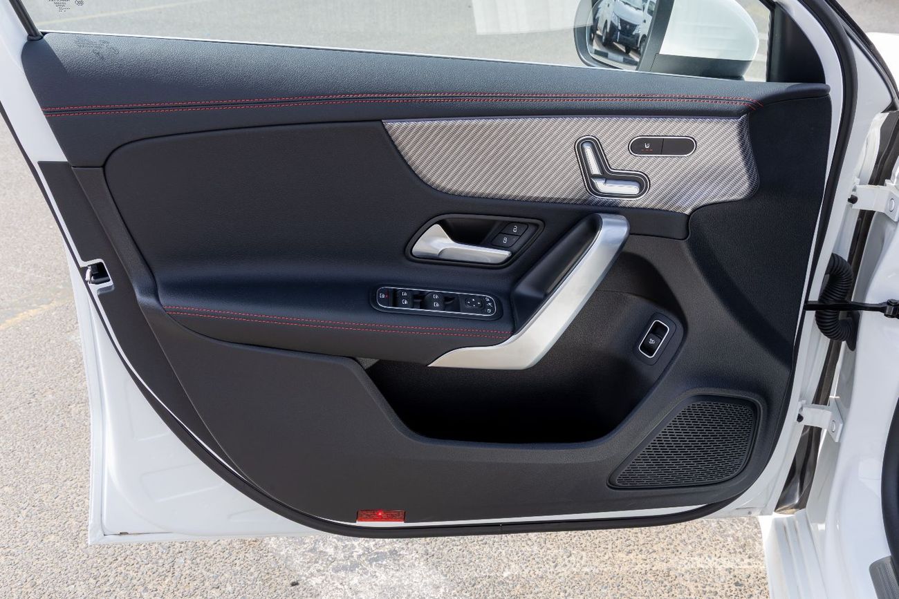 مرسيدس بنز A 200 L Mercedes Benz A 200L Fashion - 2025