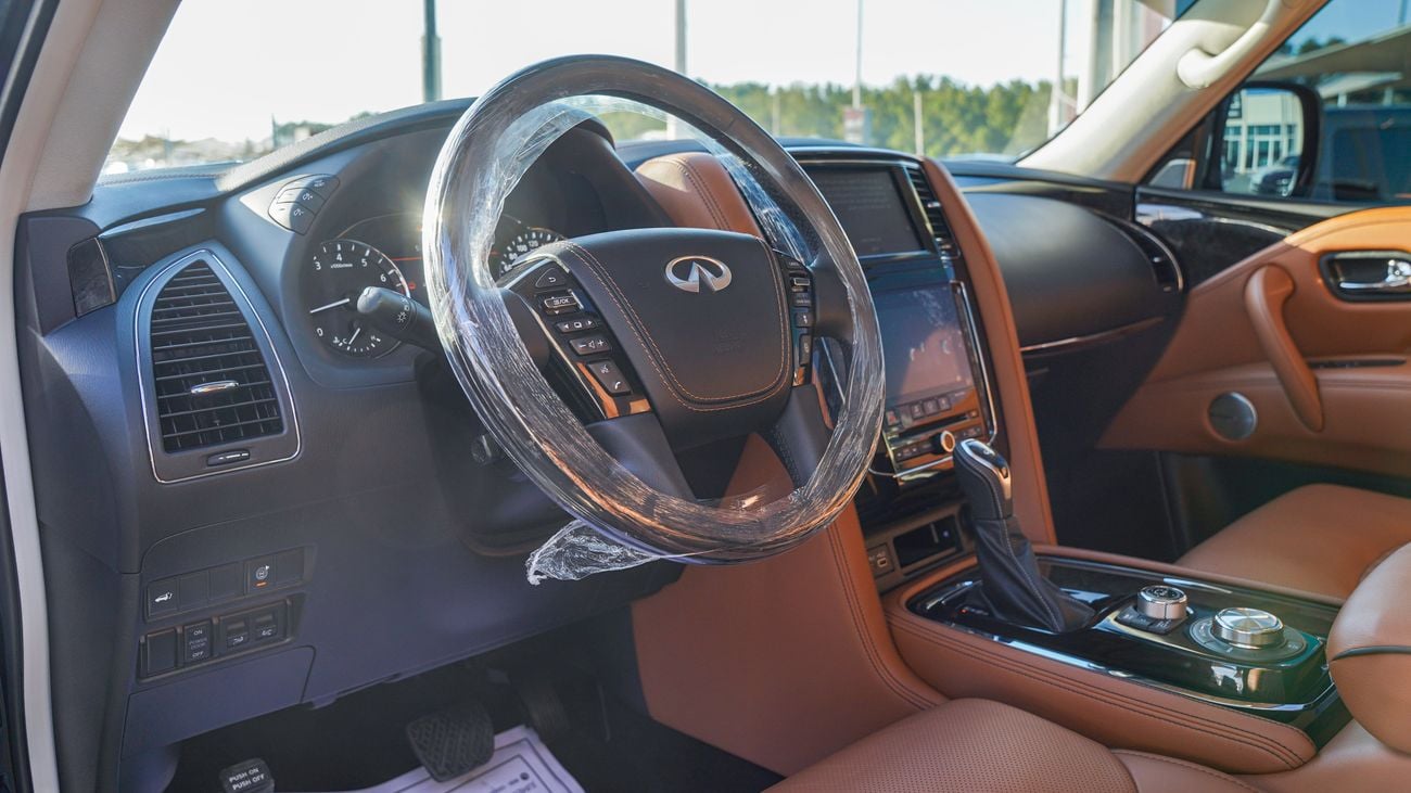 Infiniti QX80