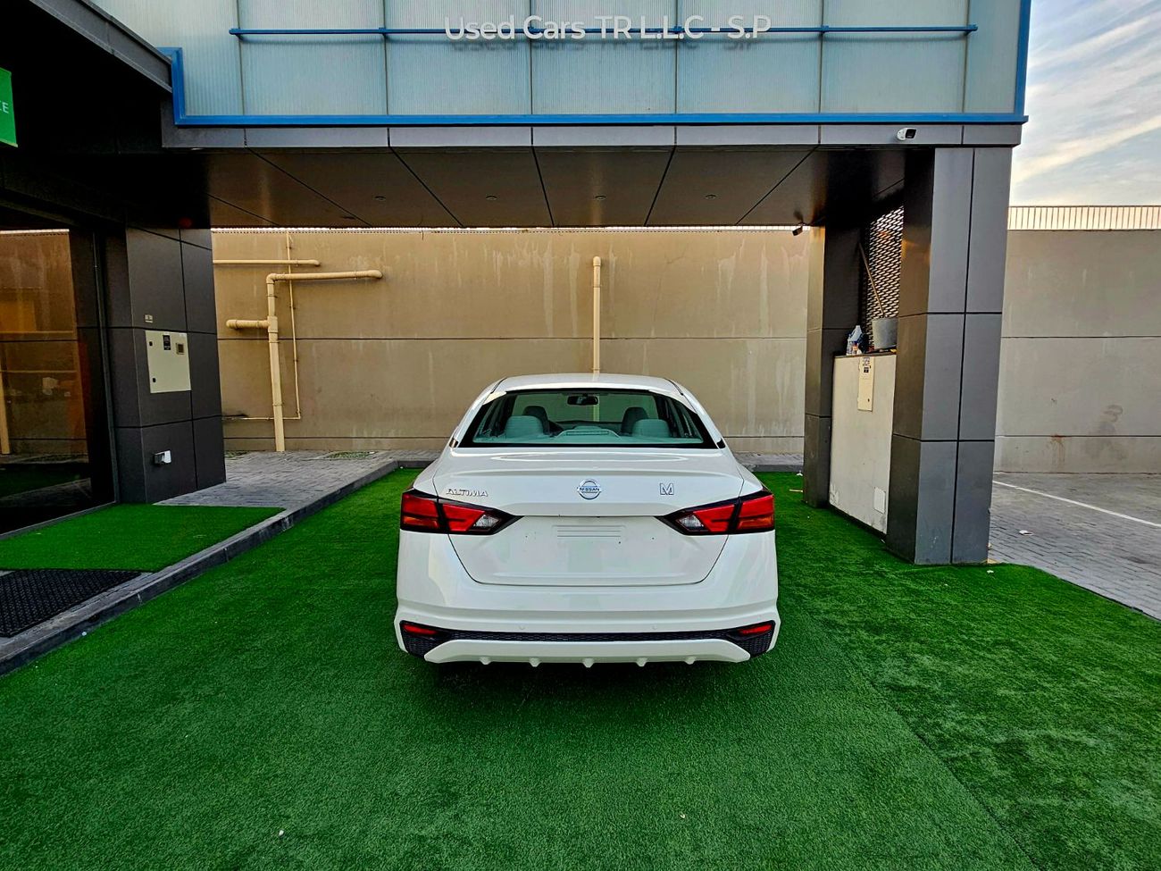 Nissan Altima S GCC/ 2.5L V4/ LOW MILEAGE/ IMMACULATE CONDITION