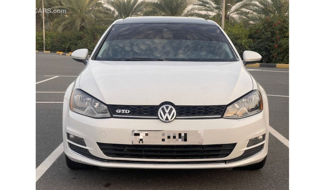 فولكس واجن جولف GTI موديل 2015 TSI وارد امريكي فل اوبشن بانوراما 4 سلندر ناقل حركة اوتوماتيك عداد المترات 205000