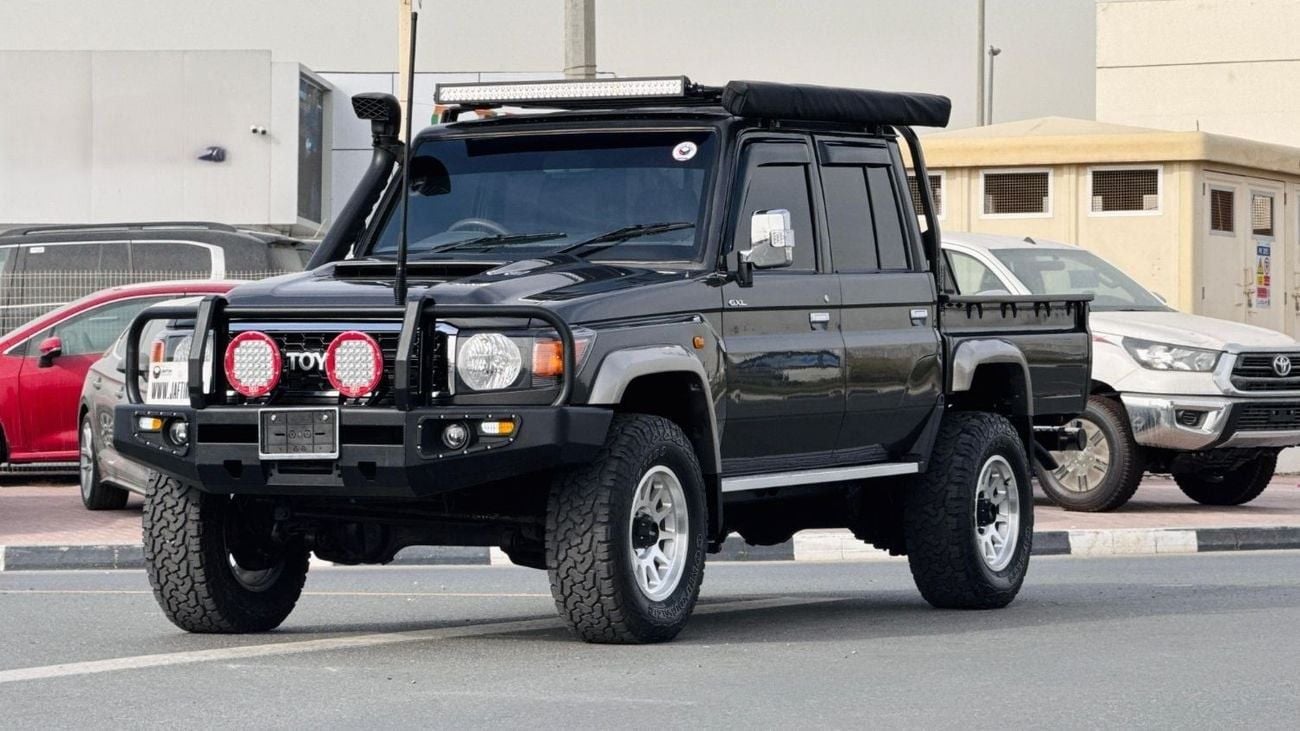 Toyota Land Cruiser Pick Up DOUBLE CABIN PICKUP | AWNING ROOF SIDE CAMPING TENT | RHD | 2018 | 4.5L DIESEL ENGINE | AIR SNORKEL