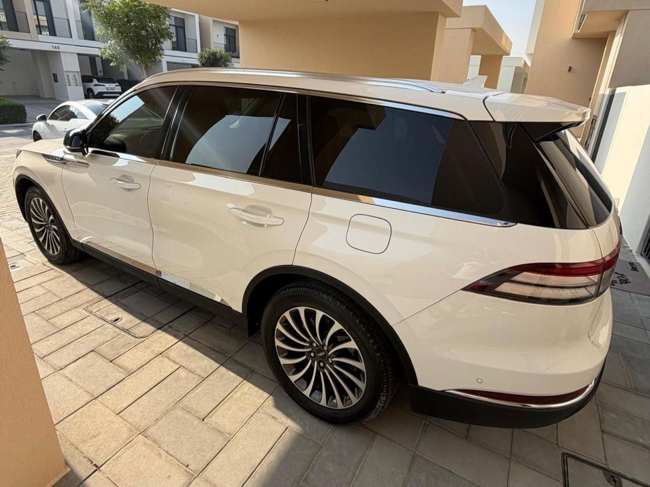 لينكولن أفياتور RESERVE 2020 Lincoln Aviator Reserve | Urgent Sale | Lady driven | 7 Seater