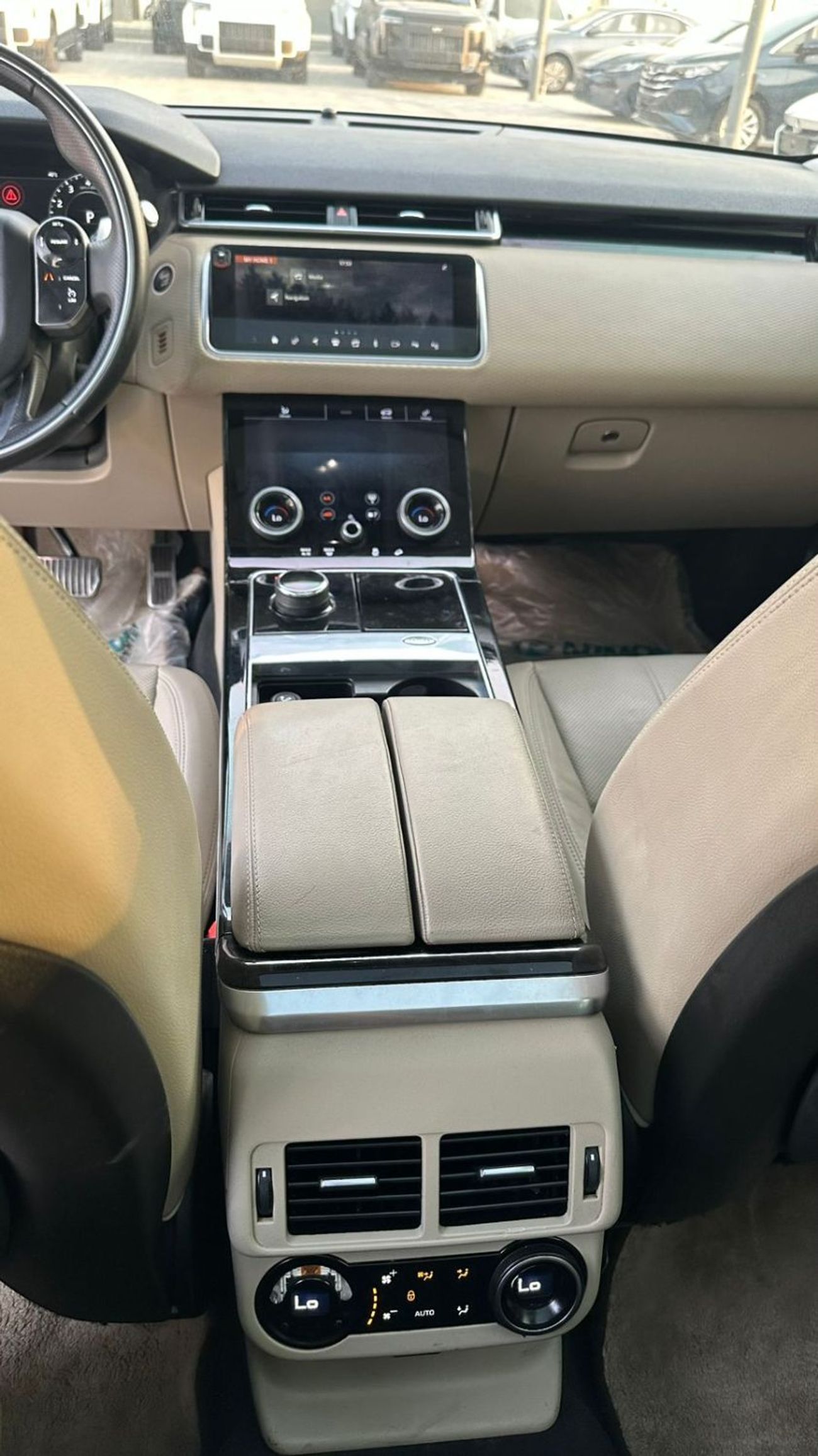 لاند روفر رينج روفر فيلار P250 2.0L (246 HP)