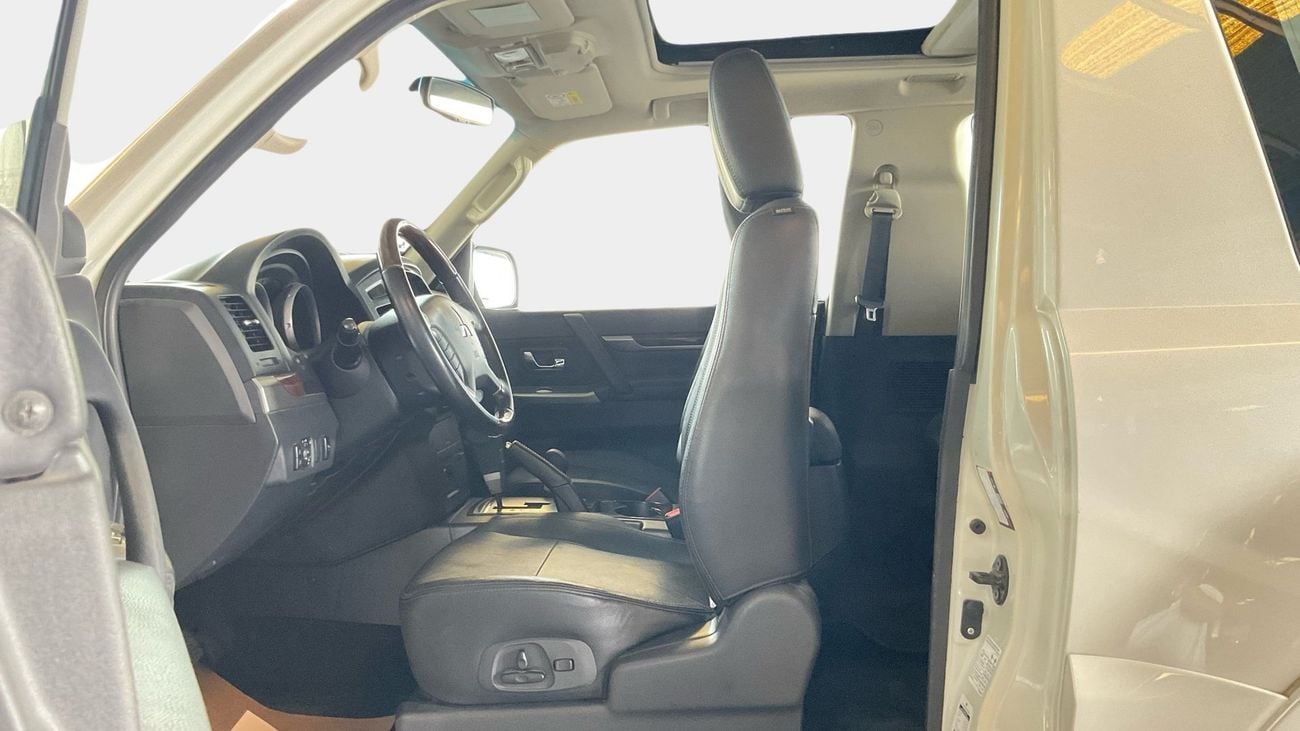 Mitsubishi Pajero GLS HIGHLINE | Guaranteed Warranty | 0 Down Payment