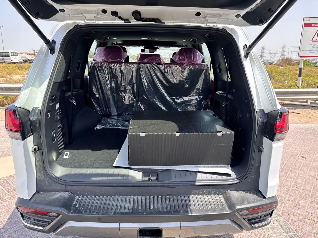 لكزس LX 500 2026 LEXUS LX500d 3.3L DIESEL URBAN 25-SPEAKER GCC 4X4 BRAND NEW 0KM