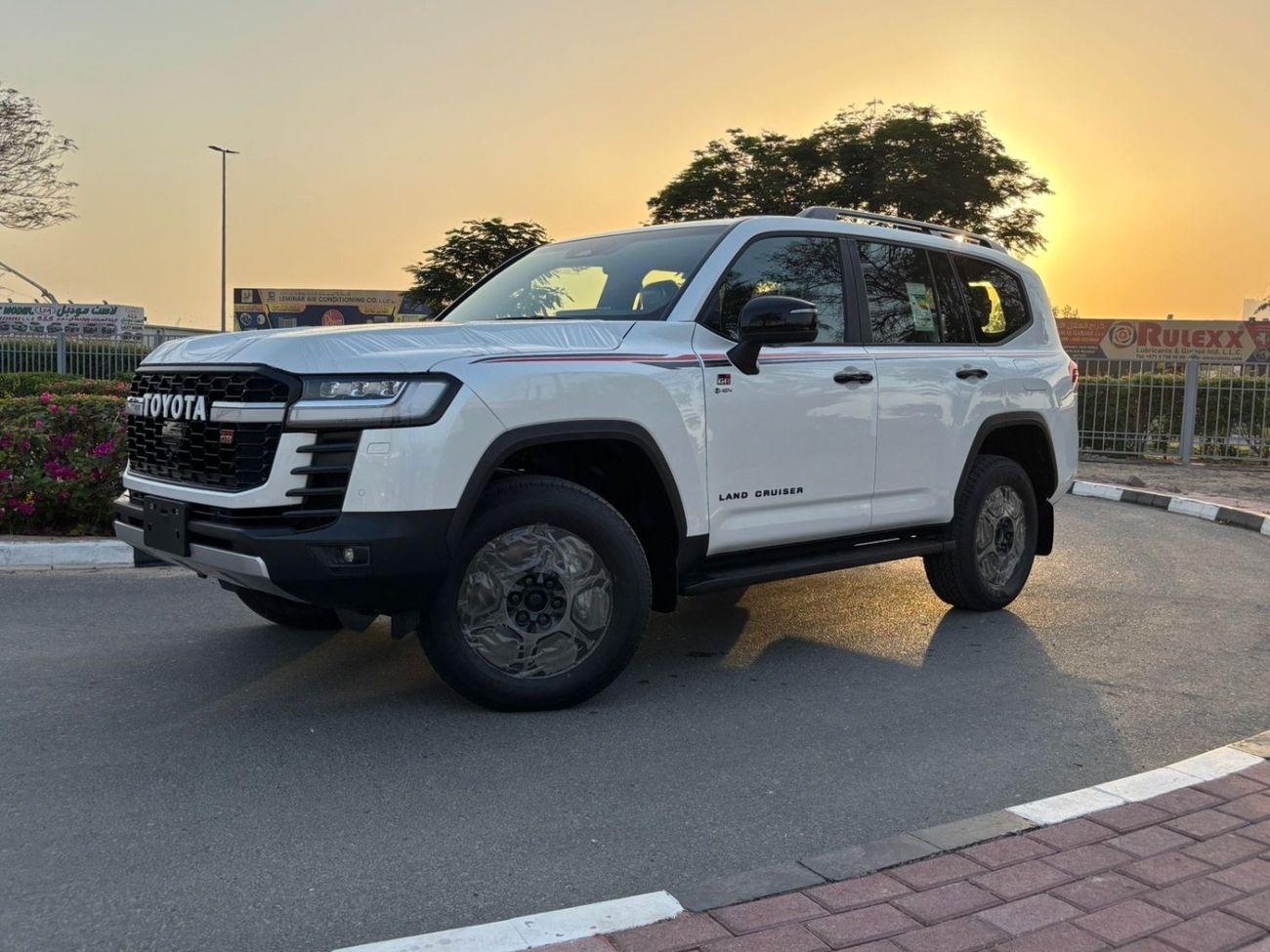 Toyota Land Cruiser GR SPORT