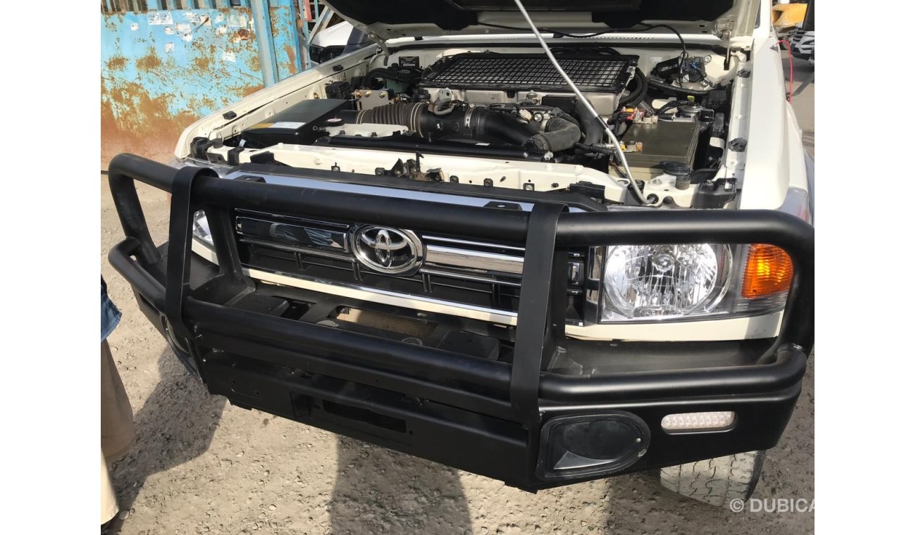 Toyota Land Cruiser Pick Up DIESEL SINGLE CAB 2019 4.5 L RIGHT HAND DRIVE