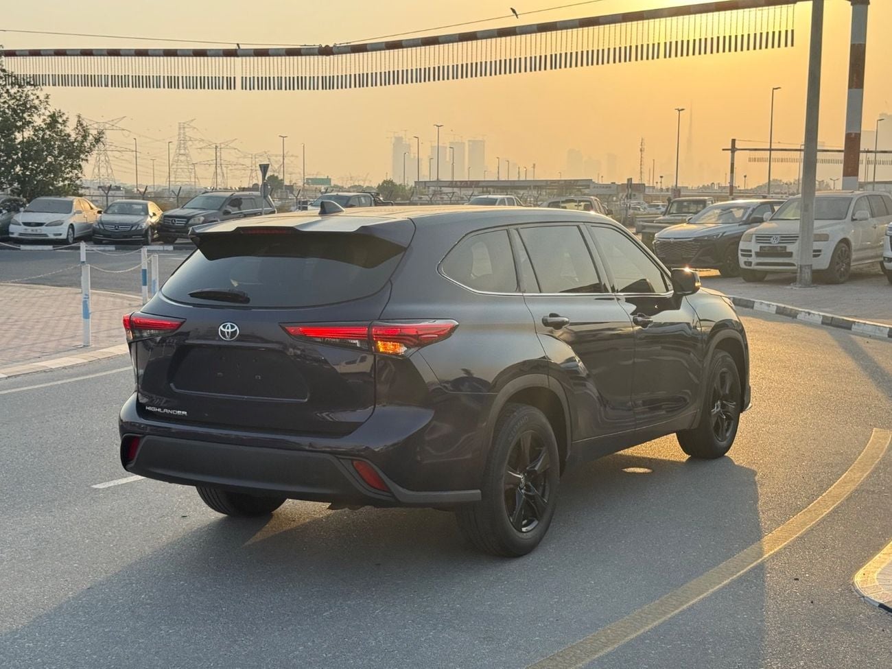 Toyota Highlander 2020 MID OPTION 3.5/V6 US SPEC