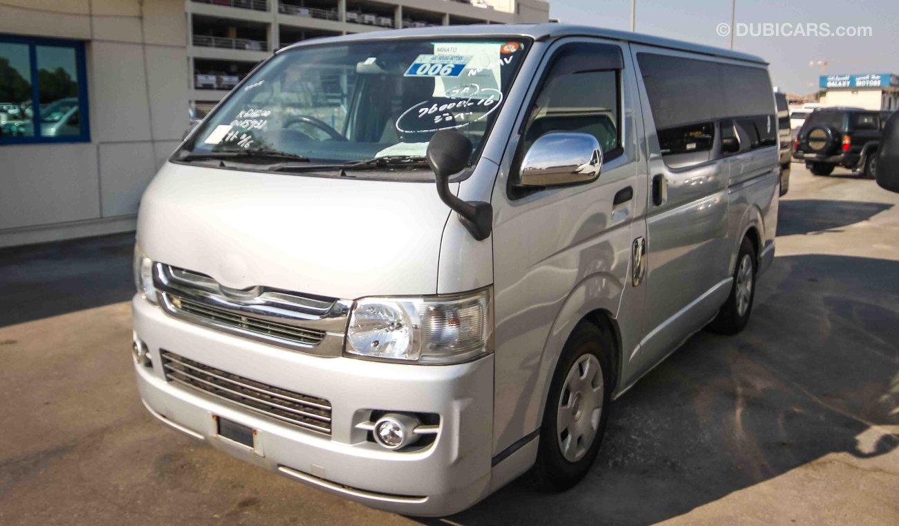 Toyota Hiace 15731