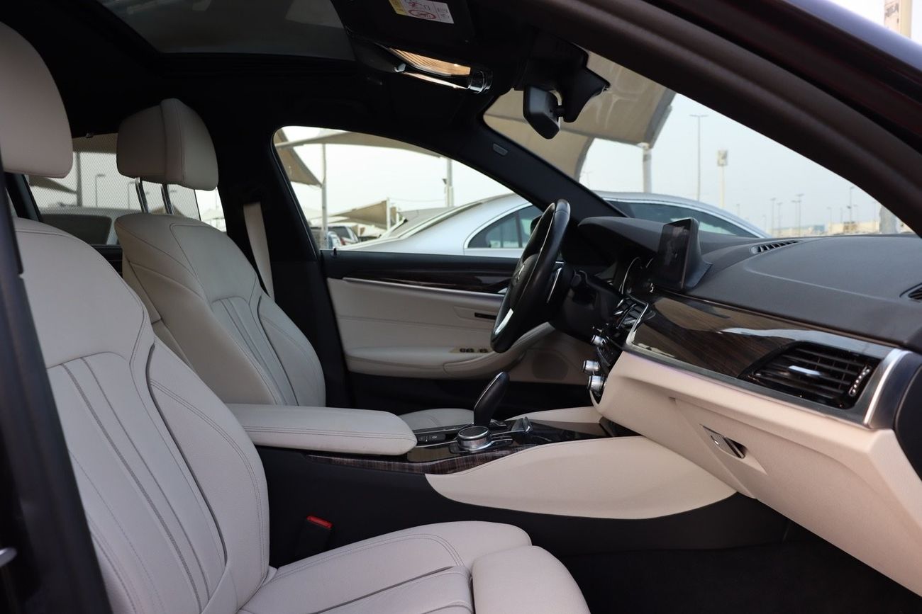 BMW 530i BMW 530i / 2019 / GCC / Full Service History/ Luxury Line