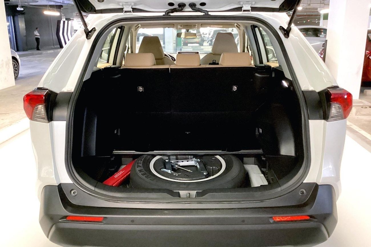 تويوتا فورتونر VXR | شامل الضمان | 0 ﺪﻔﻋﺓ ﺃﻮﻟﻯ