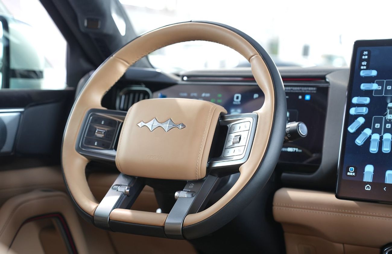 بي واي دي ليوبارد 8 Smart and Brave Flagship Edition (6 Seats) 2025 Chinese Specification  EXPORT ONLY