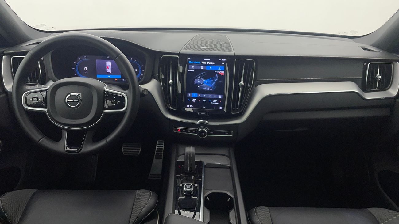 فولفو XC 60 B5 ULTIMATE DARK 2 | بدون دفعة مقدمة | اختبار القيادة في المنزل