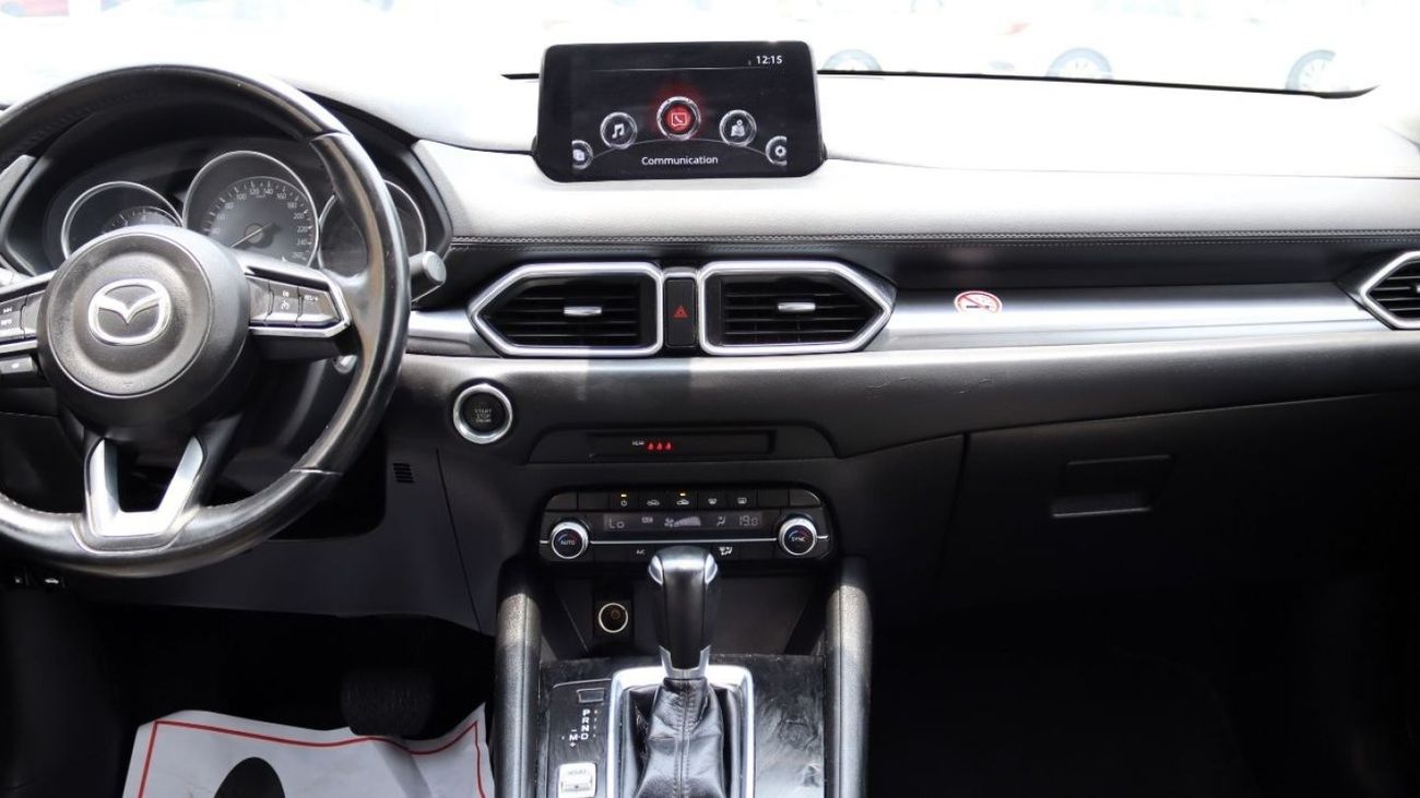 مازدا CX5 GL خالية من الحوادث - خليجي - صبغة وكالة - بحالة الوكالة من الداخل والخارج