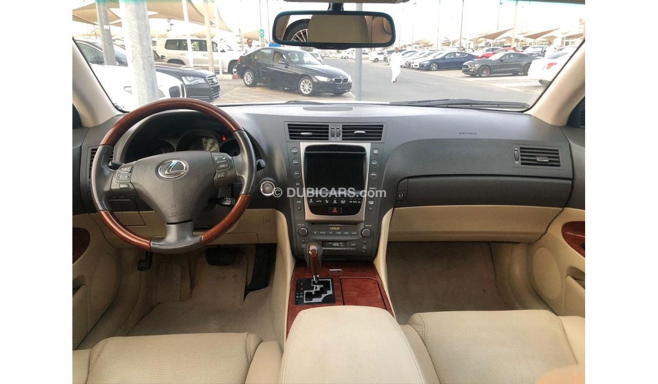 لكزس GS 350 لكزس GS350 موديل 2007 السياره حاله ممتازه من الداخل والخارج كلين تيتل بدون حوادث السياره بدون مشاكل