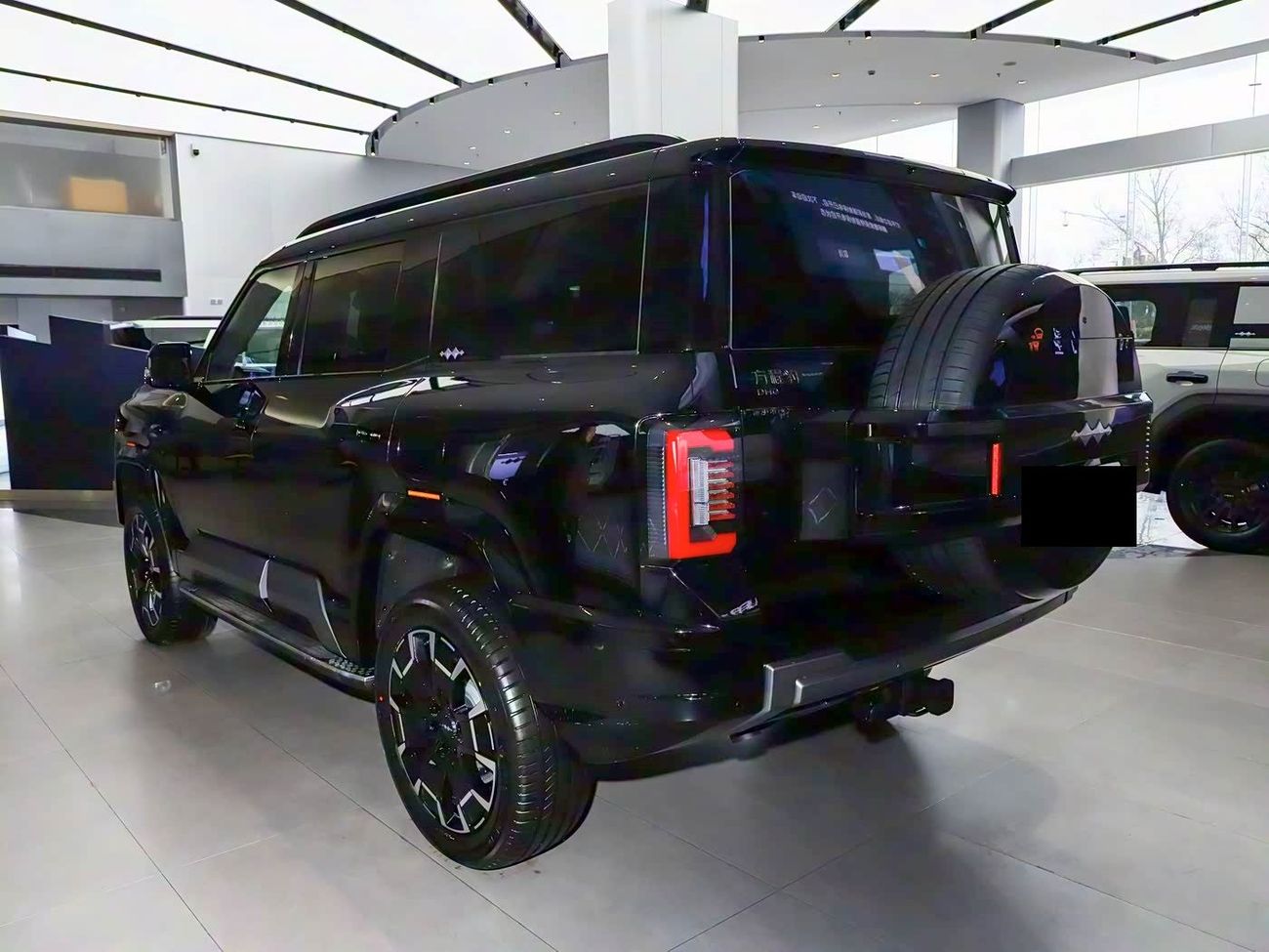 بي واي دي ليوبارد 8 21-inch Rims with Tow Hook | 2025 | Coming Soon